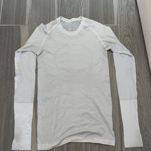 Lululemon tech long sleeve